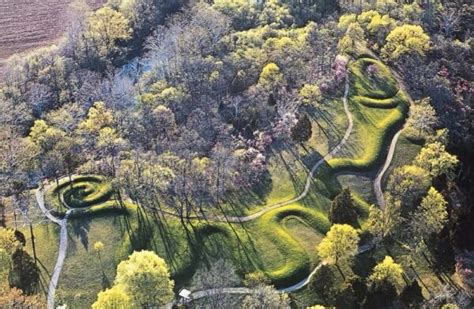  The Great Serpent Mound Construction: An Enigma of Early Mississippian Culture and Ancient Astronomical Knowledge